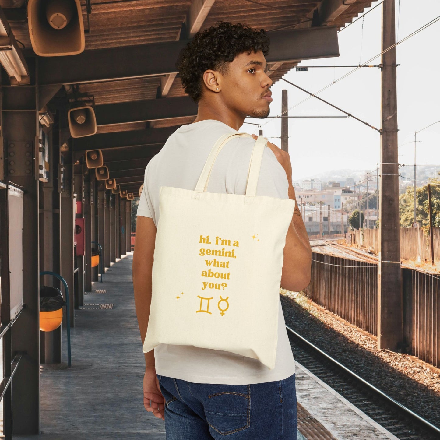 "Hi, I'm a Gemini" Tote Bag