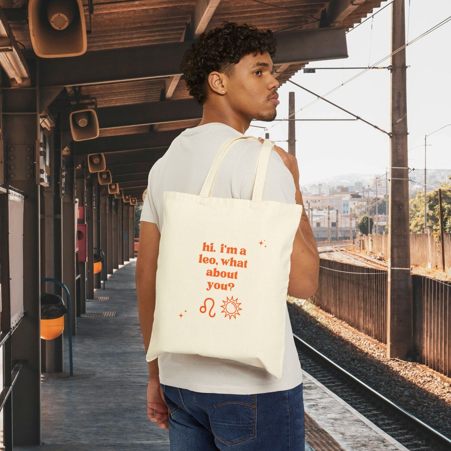 "Hi, I'm a Leo" Tote Bag